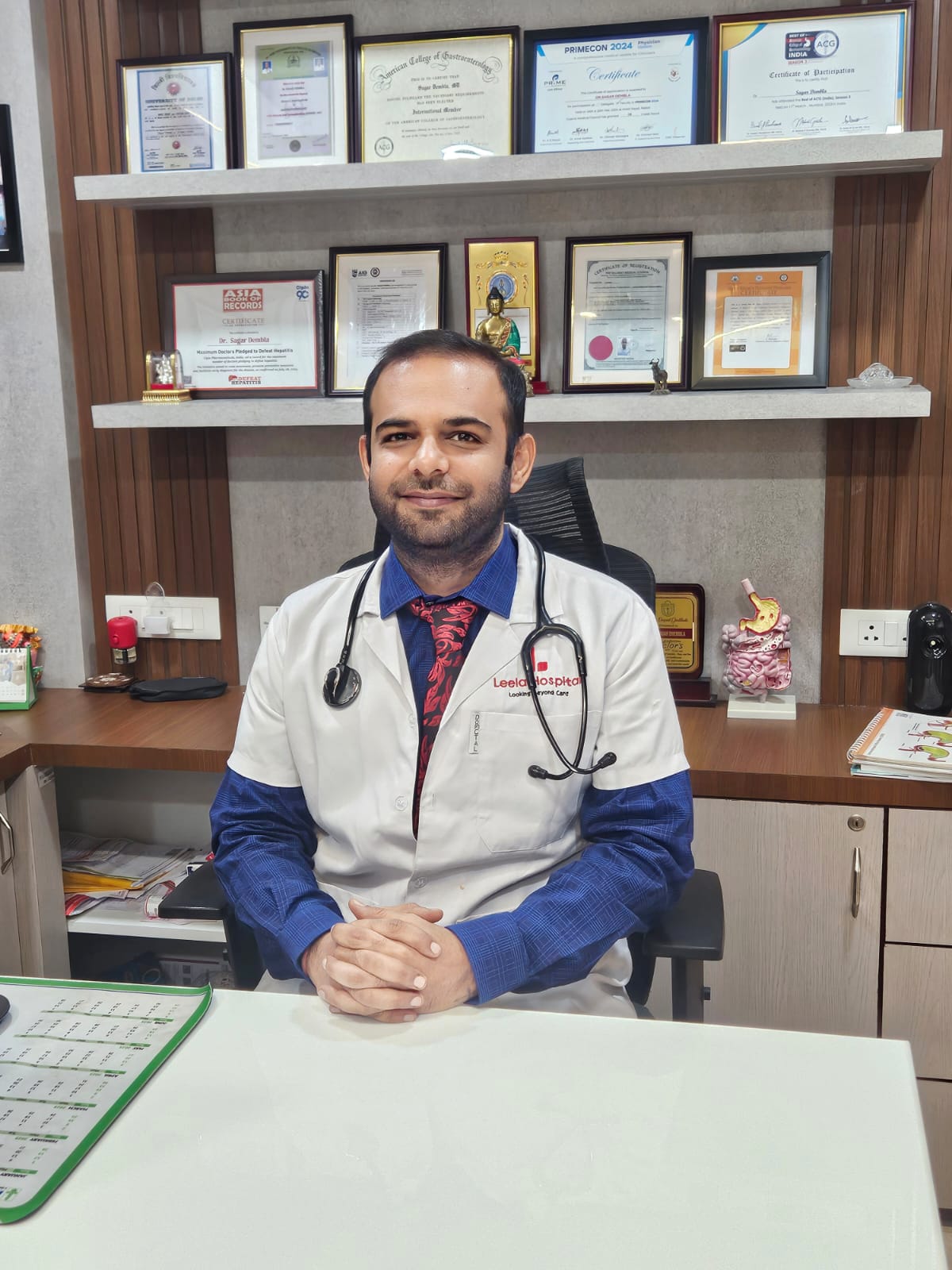 Dr. Niraj Khiani